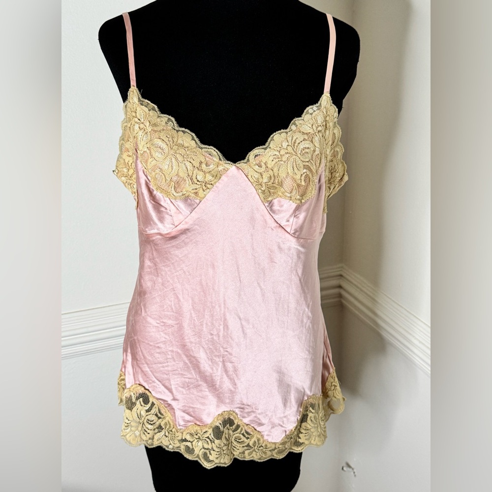 Nygard Collection Elegant Pink Chemise with Pale Gold Lace